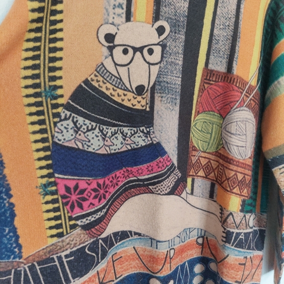 Graphic Wearable Art Crewneck Printed Bear Wool Blend Sweater - Picture 2 of 7
